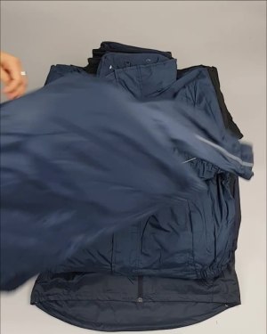 Фотография  339 - Куртки СПОРТ СТОК дети#10 кг , Лот№ 2641 оптом в Новосибирске и Новосибирской области