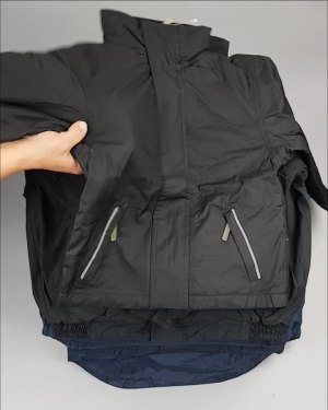 Фотография  583 - Куртки СПОРТ СТОК дети#10 кг , Лот№ 2642 оптом в Новосибирске и Новосибирской области