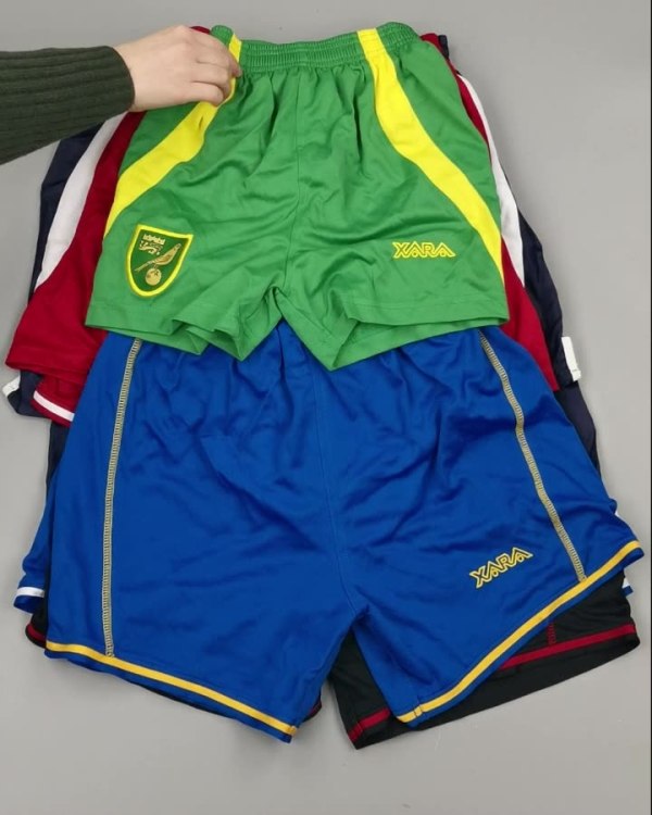 Фотография  746 - Шорты СПОРТ СТОК дети#5 кг, ЛОТ №3361 оптом в Новосибирске и Новосибирской области