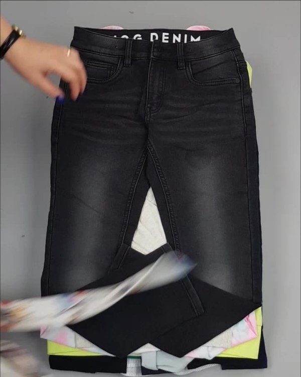 Фотография  995 - C&A Kids#7 кг, ЛОТ №3428 оптом в Новосибирске и Новосибирской области