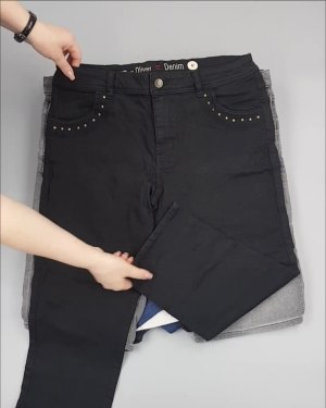 Фотография  717 - Шорты м/ж S’OLIVER#5 кг, ЛОТ №3760 оптом в Новосибирске и Новосибирской области