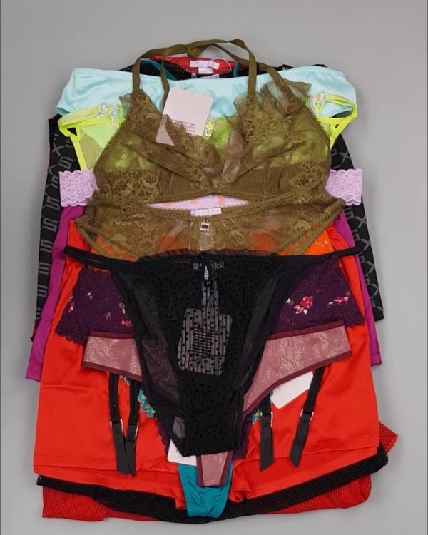 Фотография  971 - Нижнее белье Savage#50 шт, ЛОТ №4036 оптом в Новосибирске и Новосибирской области