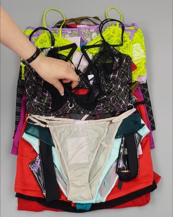 Фотография  253 - Нижнее белье Savage#50 шт, ЛОТ №4036 оптом в Новосибирске и Новосибирской области