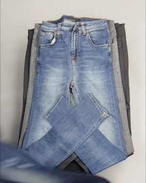 Фотография  444 - Джинсы Италия#20 шт, ЛОТ №4303 оптом в Новосибирске и Новосибирской области