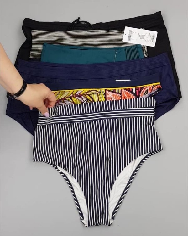 Фотография  348 - Купальники Chantelle#23 шт, ЛОТ №4412 оптом в Новосибирске и Новосибирской области