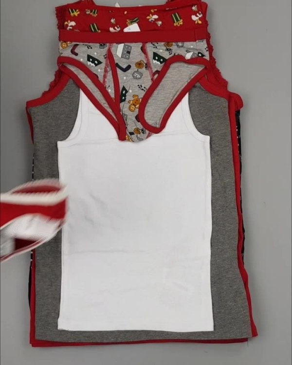 Фотография  663 - Нижнее белье CALZEDONIA дети#40 шт, ЛОТ №4443 оптом в Новосибирске и Новосибирской области