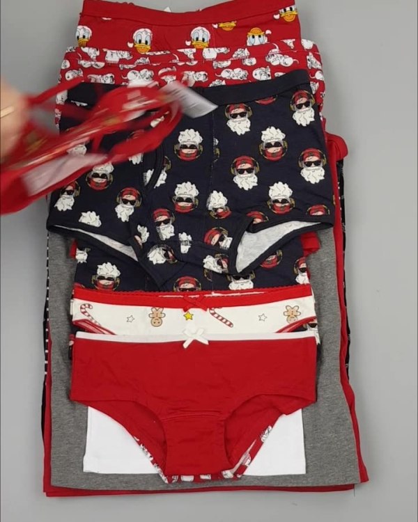 Фотография  376 - Нижнее белье CALZEDONIA дети#40 шт, ЛОТ №4443 оптом в Новосибирске и Новосибирской области