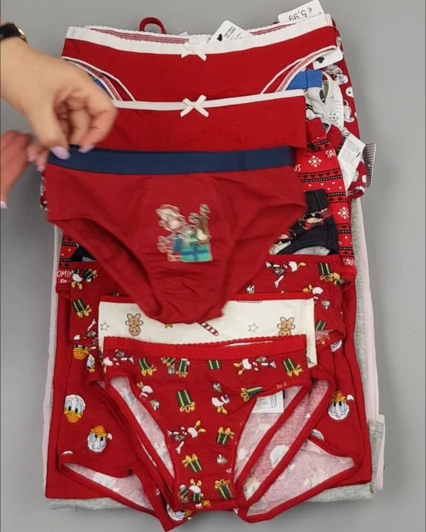 Фотография  799 - Нижнее белье CALZEDONIA дети#40 шт, ЛОТ №4444 оптом в Новосибирске и Новосибирской области