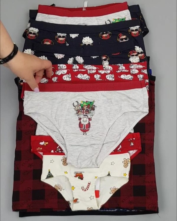 Фотография  475 - Нижнее белье CALZEDONIA дети#40 шт, ЛОТ №4445 оптом в Новосибирске и Новосибирской области