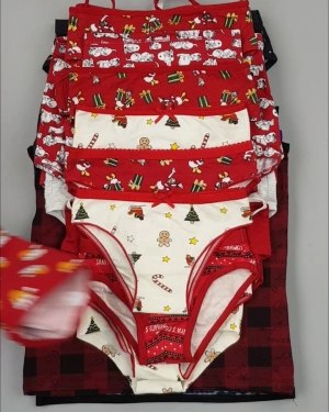 Фотография  242 - Нижнее белье CALZEDONIA дети#40 шт, ЛОТ №4445 оптом в Новосибирске и Новосибирской области