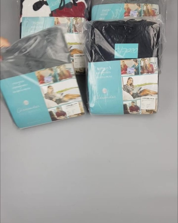 Фотография  186 - Халаты, комбинезоны (семейный) СТОК CAN#10 кг, ЛОТ №4452 оптом в Новосибирске и Новосибирской области