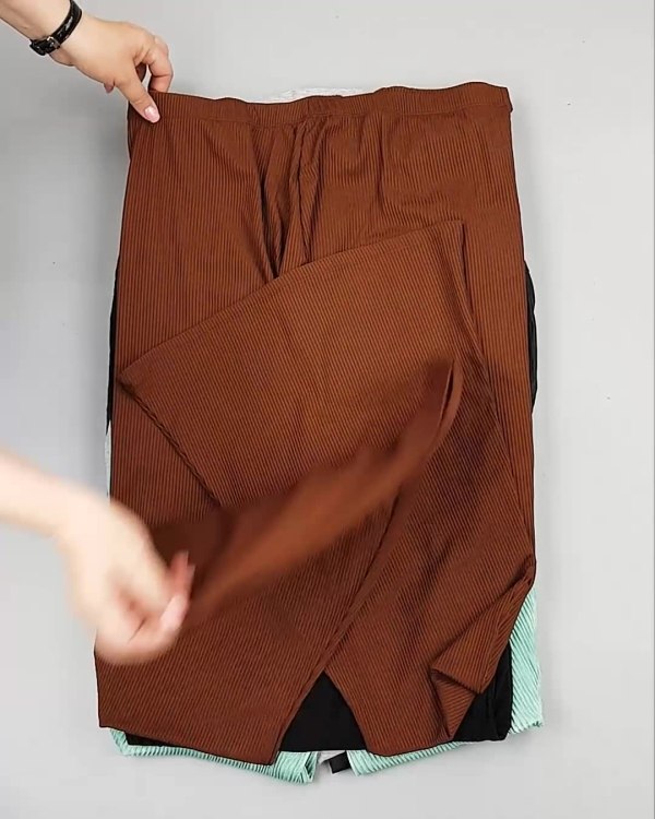 Фотография  604 - Одежда для беременных MISSGUIDED#5 кг, ЛОТ №4529 оптом в Новосибирске и Новосибирской области