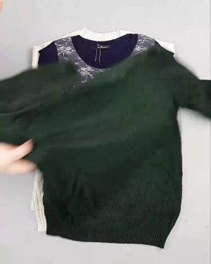 Фотография  652 - Джемпера Корея#20 шт, ЛОТ №5055 оптом в Новосибирске и Новосибирской области