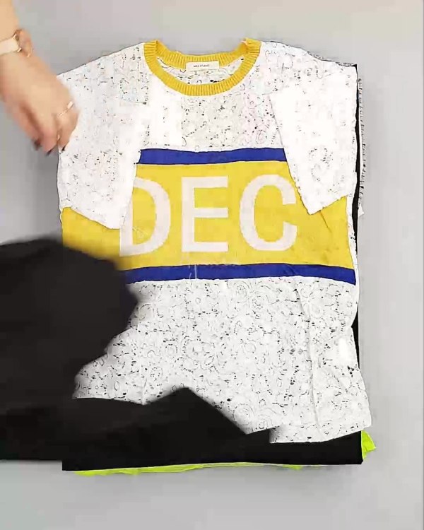 Фотография  893 - Футболки Корея#20 шт, ЛОТ №5068 оптом в Новосибирске и Новосибирской области