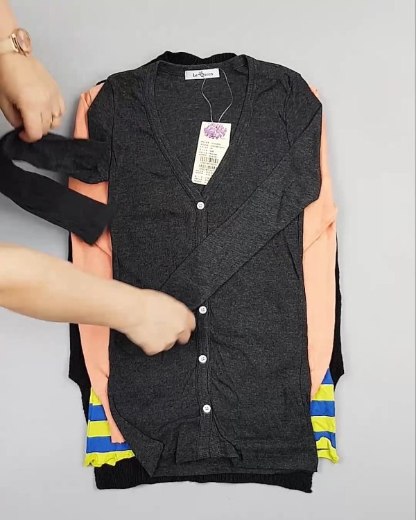 Фотография  319 - Джемпера легкие Корея#20 шт, ЛОТ №5081 оптом в Новосибирске и Новосибирской области