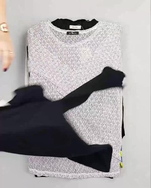 Фотография  220 - Джемпера легкие Корея#20 шт, ЛОТ №5081 оптом в Новосибирске и Новосибирской области