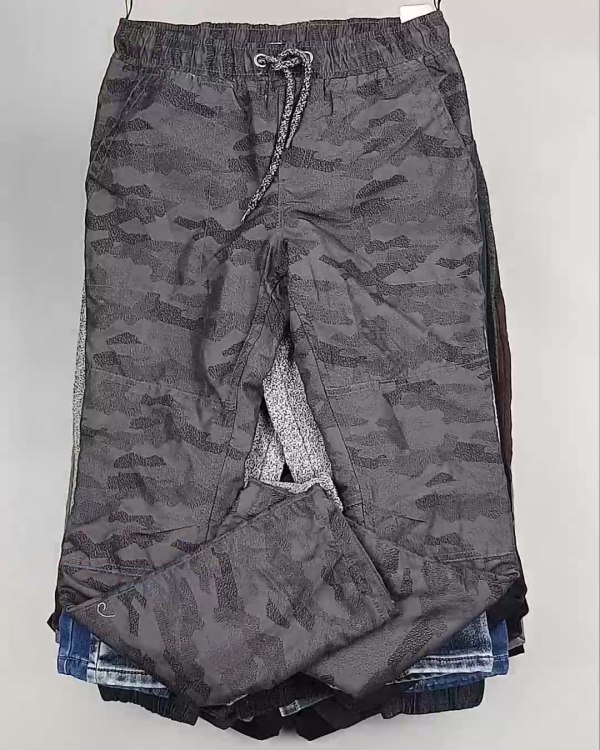 Фотография  760 - Брюки, джинсы дети C&A #5 кг, ЛОТ №5460 оптом в Новосибирске и Новосибирской области