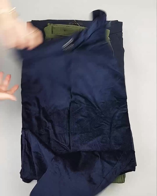 Фотография  810 - Брюки NEXT Women#11 кг, ЛОТ №5469 оптом в Новосибирске и Новосибирской области