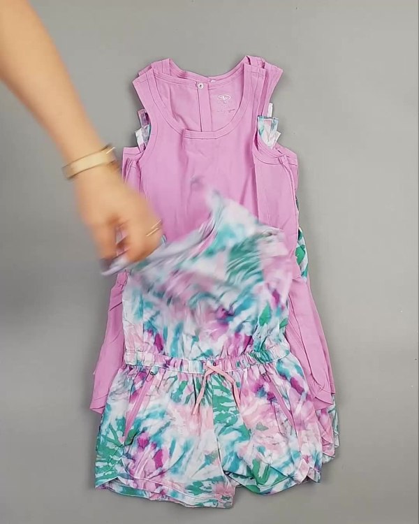 Фотография  821 - Комбинезоны детские CAN#5 кг, ЛОТ №5577 оптом в Новосибирске и Новосибирской области