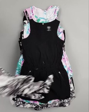 Фотография  531 - Комбинезоны детские CAN#6 кг, ЛОТ №5578 оптом в Новосибирске и Новосибирской области