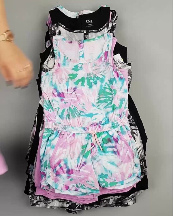 Фотография  372 - Комбинезоны детские CAN#6 кг, ЛОТ №5578 оптом в Новосибирске и Новосибирской области