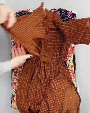 Фотография  683 - Платья Корея#20 шт, ЛОТ №5617 оптом в Новосибирске и Новосибирской области