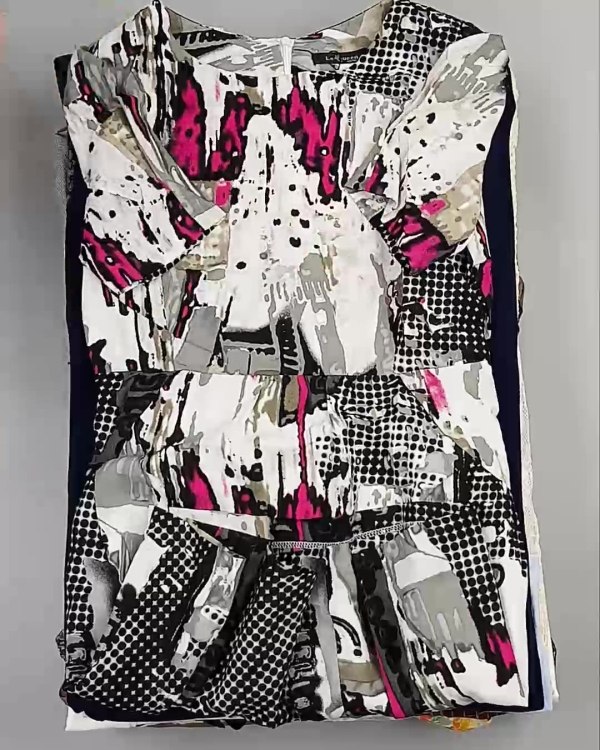 Фотография  645 - Платья Корея#20 шт, ЛОТ №5617 оптом в Новосибирске и Новосибирской области