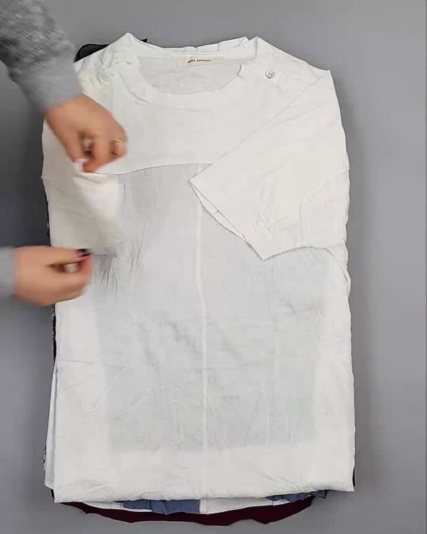 Фотография  986 - Блузки Корея#20 шт, ЛОТ №5621 оптом в Новосибирске и Новосибирской области