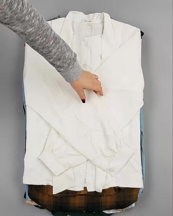 Фотография  128 - Блузки Корея#20 шт, ЛОТ №5622 оптом в Новосибирске и Новосибирской области