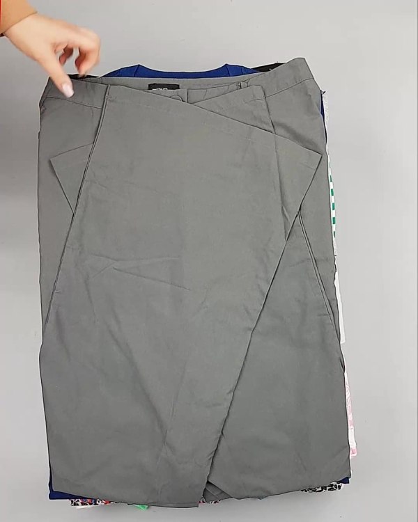 Фотография  903 - Англия СТОК лето#15 кг, ЛОТ №6002 оптом в Новосибирске и Новосибирской области