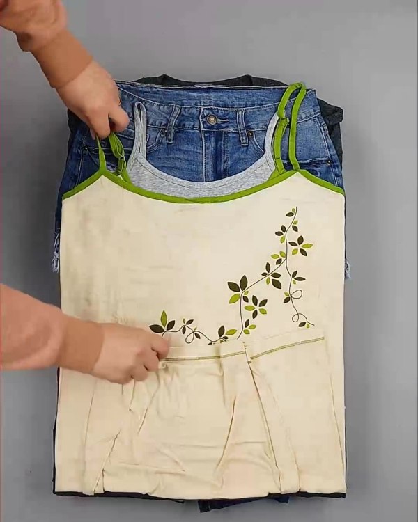 Фотография  672 - Англия СТОК лето#15 кг, ЛОТ №6004 оптом в Новосибирске и Новосибирской области