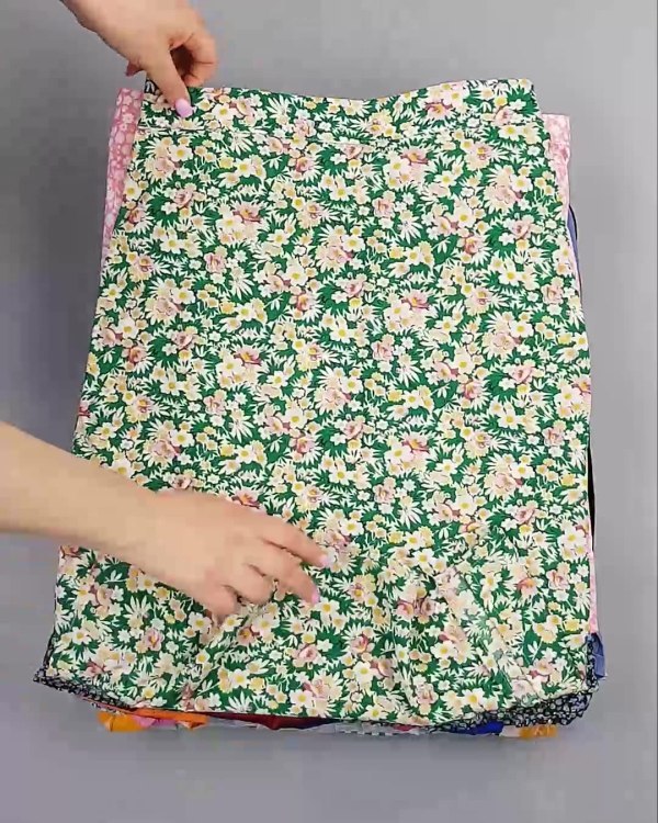 Фотография  996 - Юбки Bestseller 44#5 кг, ЛОТ №6123 оптом в Новосибирске и Новосибирской области