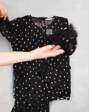 Фотография  109 - DK, Bestseller Summer mix#50 кг, ЛОТ №6186 оптом в Новосибирске и Новосибирской области