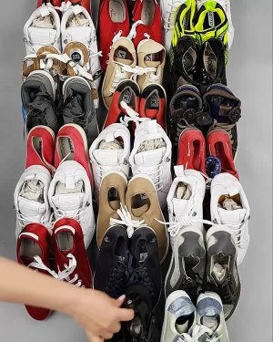 Фотография  655 - Обувь СТОК дети лето#15,7 кг, ЛОТ №6189 оптом в Новосибирске и Новосибирской области