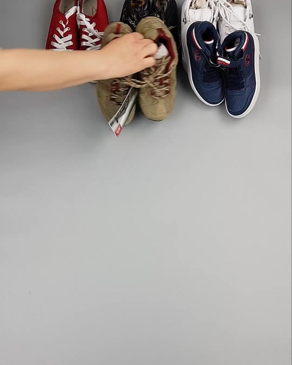 Фотография  837 - Обувь СТОК дети лето#15,2 кг, ЛОТ №6190 оптом в Новосибирске и Новосибирской области