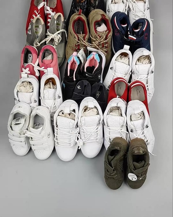 Фотография  972 - Обувь СТОК дети лето#15,2 кг, ЛОТ №6190 оптом в Новосибирске и Новосибирской области