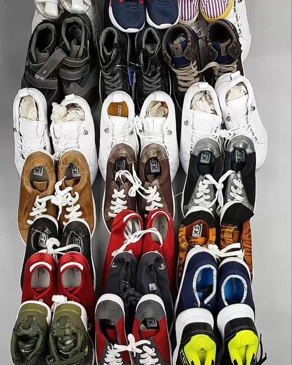 Фотография  423 - Обувь СТОК дети лето#15,4 кг, ЛОТ №6192 оптом в Новосибирске и Новосибирской области