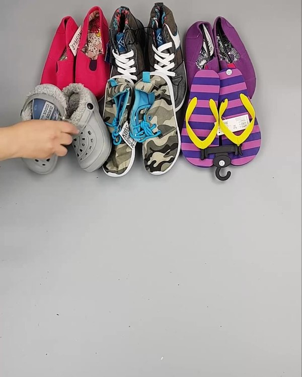 Фотография  335 - Обувь детская СТОК Summer#6,3 кг, ЛОТ №6198 оптом в Новосибирске и Новосибирской области