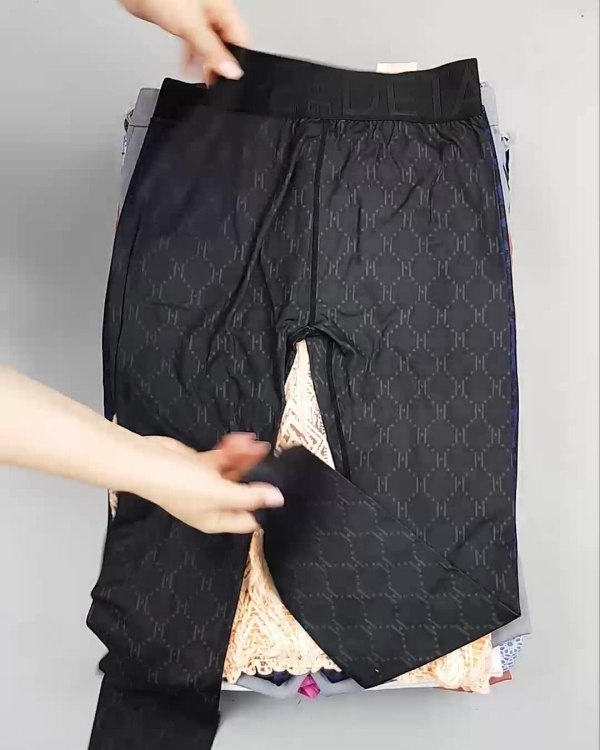 Фотография  226 - BRAND STOCK Summer#20 кг, ЛОТ №6303 оптом в Новосибирске и Новосибирской области