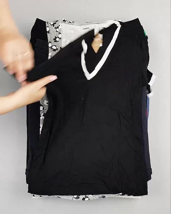 Фотография  293 - CALZEDONIA лето mix#50 шт, ЛОТ №6366 оптом в Новосибирске и Новосибирской области