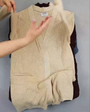 Фотография  276 - Кардиганы СТОК CAN#10 кг, ЛОТ №6474 оптом в Новосибирске и Новосибирской области