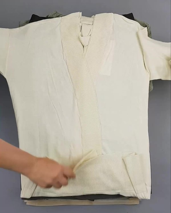 Фотография  118 - YA YA 062024#39 шт, ЛОТ №6524 оптом в Новосибирске и Новосибирской области