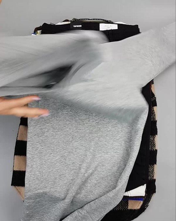 Фотография  390 - PIECES+NOISY MAY mix 074#15 кг, ЛОТ №6556 оптом в Новосибирске и Новосибирской области