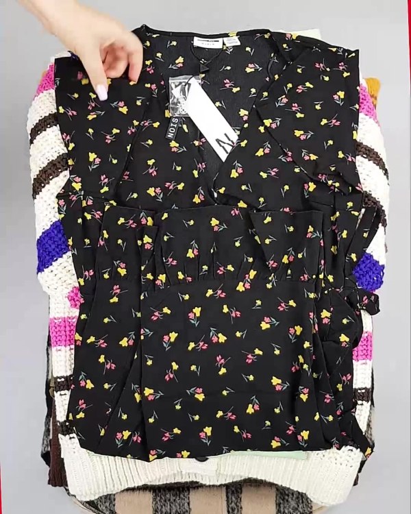 Фотография  174 - PIECES+NOISY MAY mix 074#15 кг, ЛОТ №6559 оптом в Новосибирске и Новосибирской области