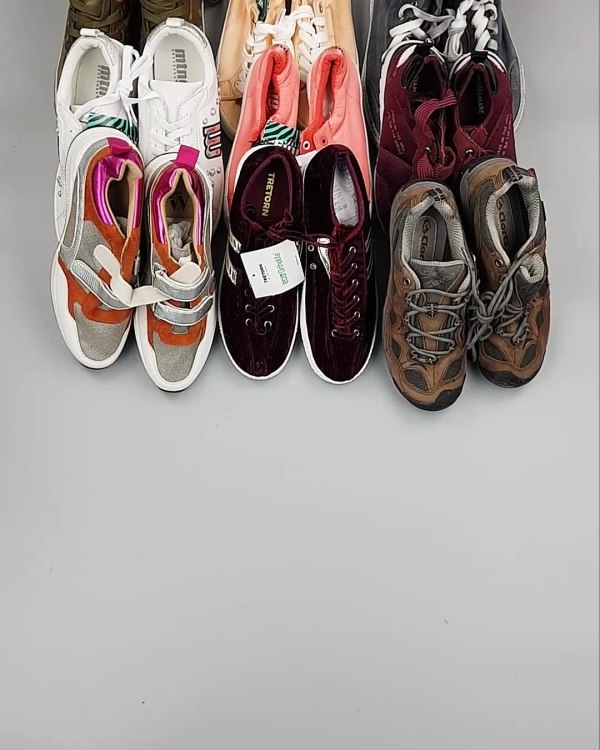 Фотография  929 - Кроссовки СТОК лето#10,9 кг, ЛОТ №6560 оптом в Новосибирске и Новосибирской области