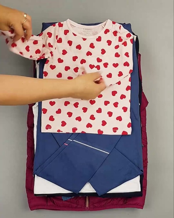 Фотография  610 - LIDL Kinder Baby Winter 074#7 кг, ЛОТ №6601 оптом в Новосибирске и Новосибирской области