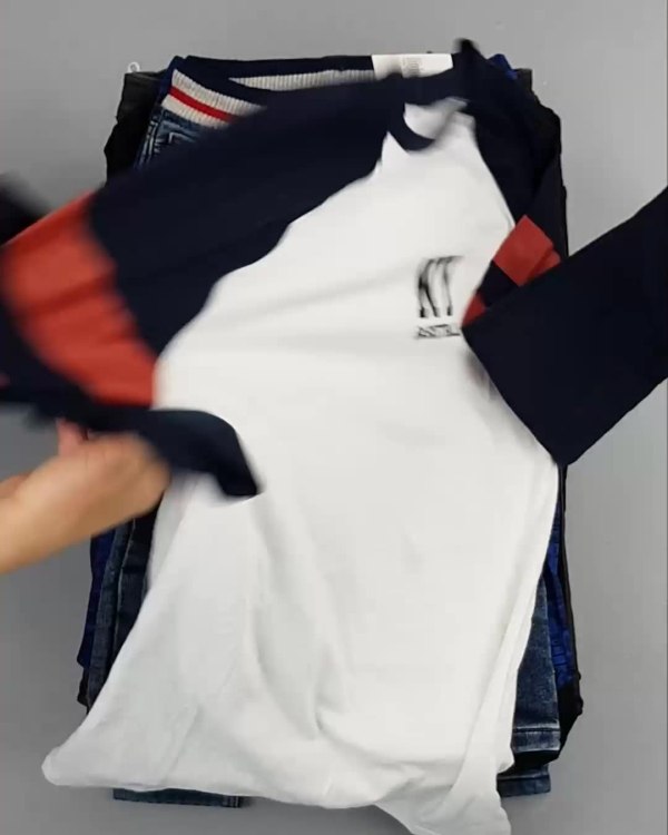 Фотография  335 - C&A BABY Kids Winter #7 кг, ЛОТ №6615 оптом в Новосибирске и Новосибирской области