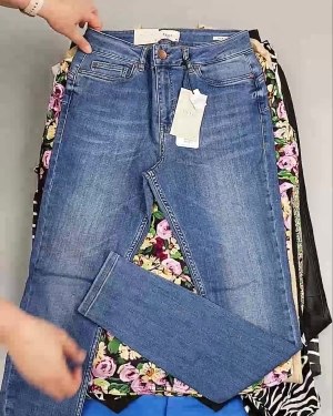 Фотография  212 - ДАНИЯ Winter mix 24#15 кг, ЛОТ №6711 оптом в Новосибирске и Новосибирской области