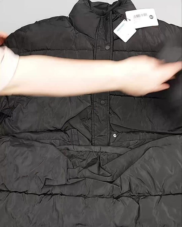 Фотография  949 - Верхняя одежда Англия СТОК #10 кг, ЛОТ №6729 оптом в Новосибирске и Новосибирской области