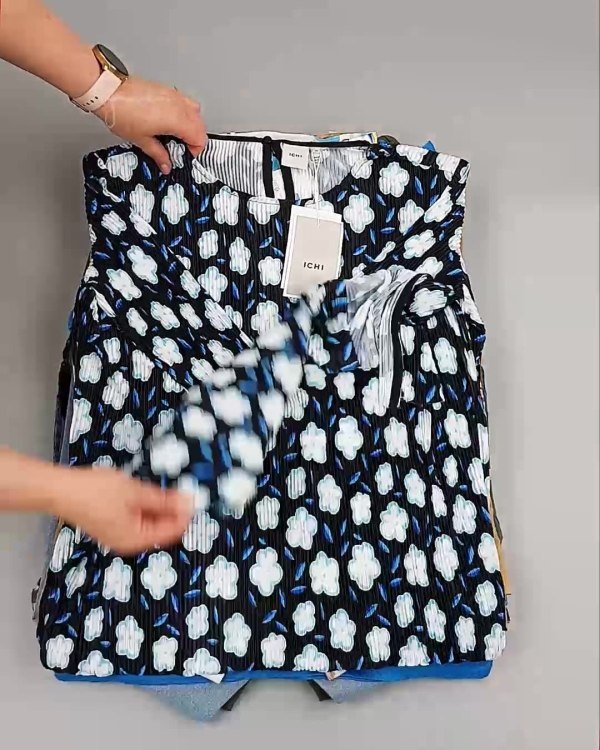 Фотография  490 - ДАНИЯ Summer mix 24#15 кг, ЛОТ №6732 оптом в Новосибирске и Новосибирской области